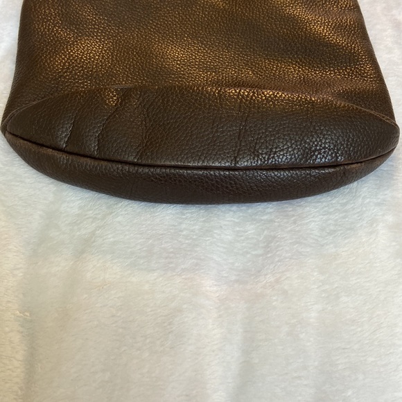 Classy SAK shoulder bag in rich chocolate color. EXCELLENT CONDITION! :) - Picture 3 of 6